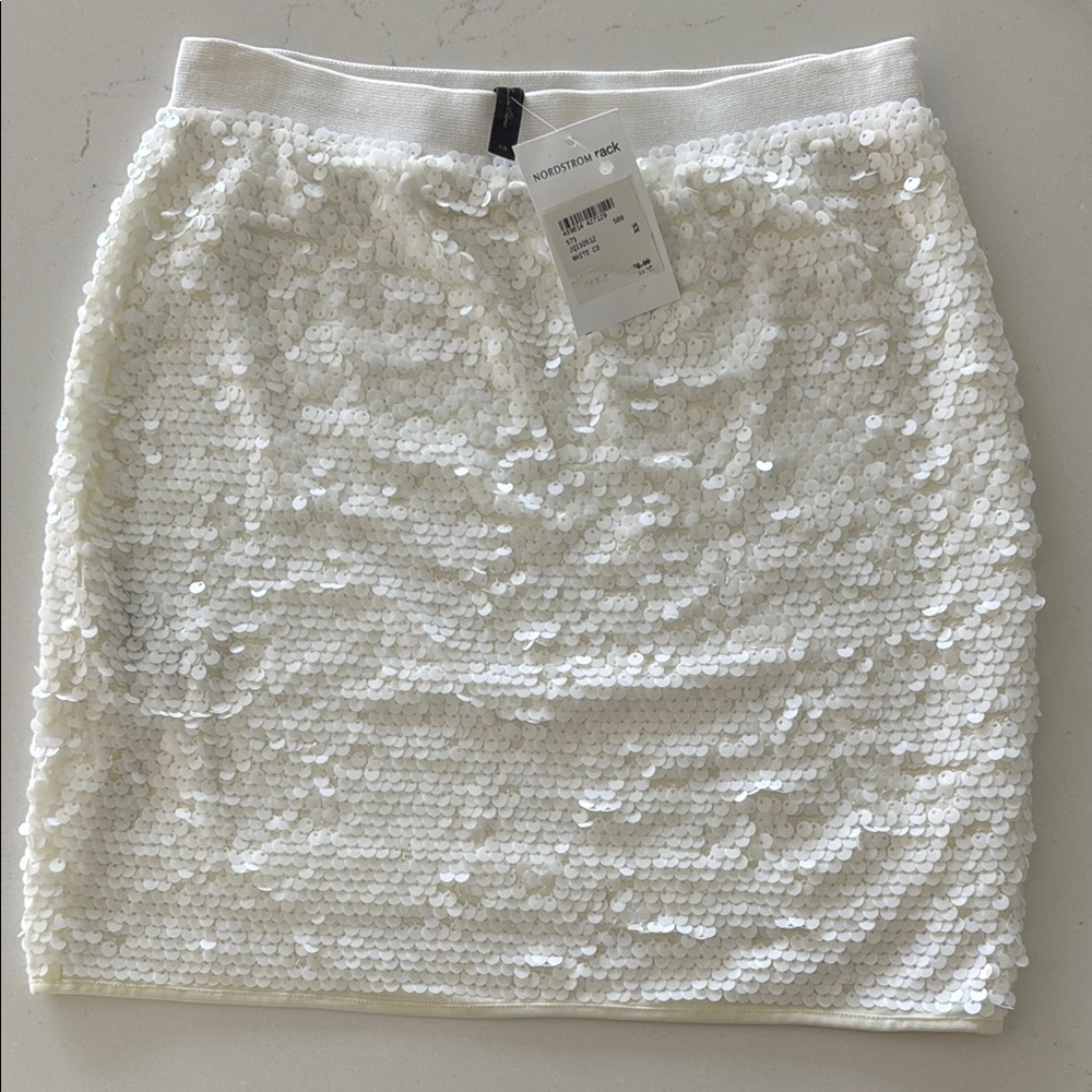 BCBG White Sequin Mini Skirt.  XS brand new.